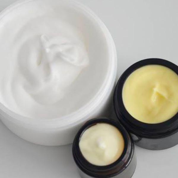 PACK TOTAL CURSO ELABORACIÓN + 4 RECETARIOS (SH-JABÓN LÍQUIDO-ACONDICONADOR-EMULSIONES BÁSICAS) (Copia)