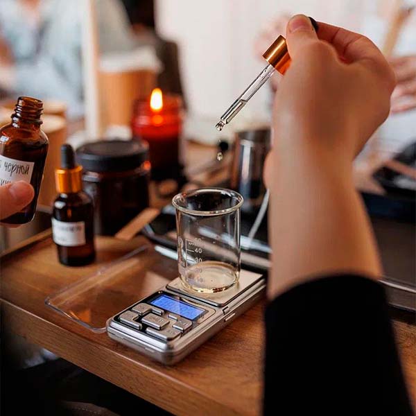 Taller online en vivo FORMULACIÓN PERFUMERIA ARTESANAL 08 de Julio 19:00 hrs