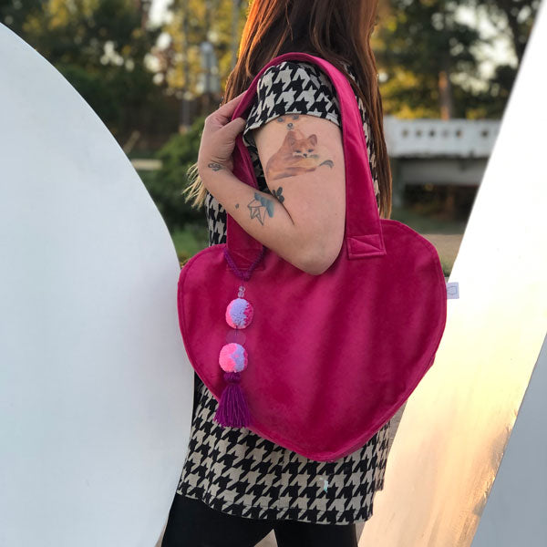 TOTE CORAZON FUCSIA