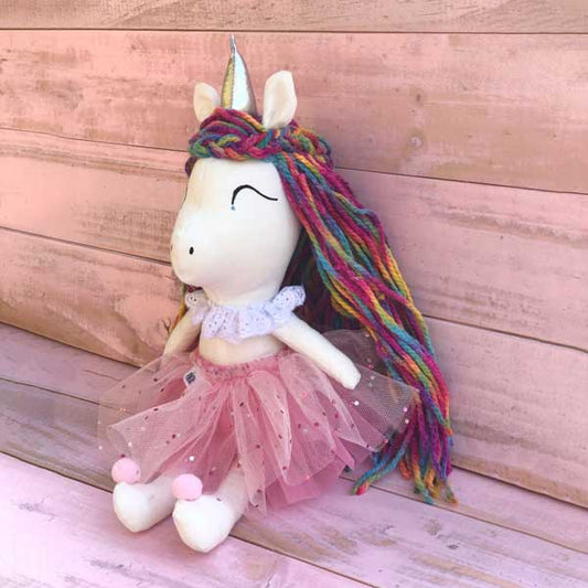 Unicornio vestido rosa-fucsia